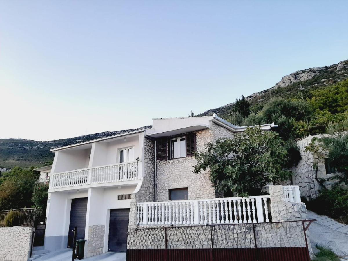 Apartment Natali Kastel Stari Luaran gambar